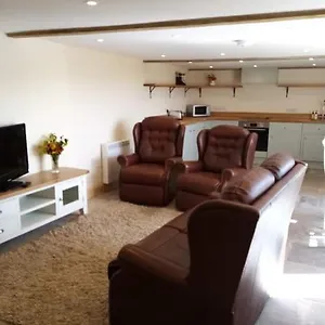  Holiday home Rural Getaway With A View - Old Spout Barn United Kingdom